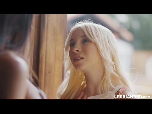 ❤️ A nena chega a casa uns meses despois e acaba comendo o coño da súa madrastra ❤️❌ Porno a nós gl.8kpornvids.ru ﹏